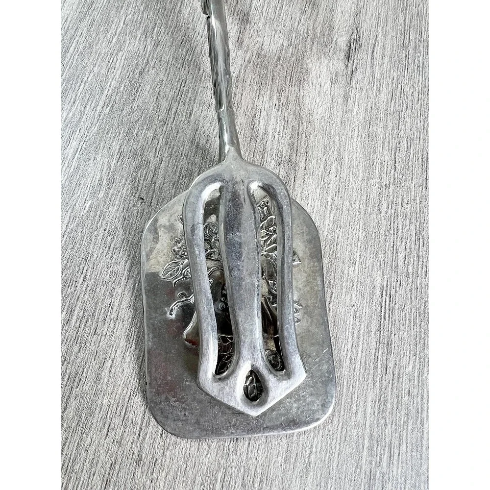 Vintage Silver-Plated Pastry Tongs Ornate Handle and Paddle Design